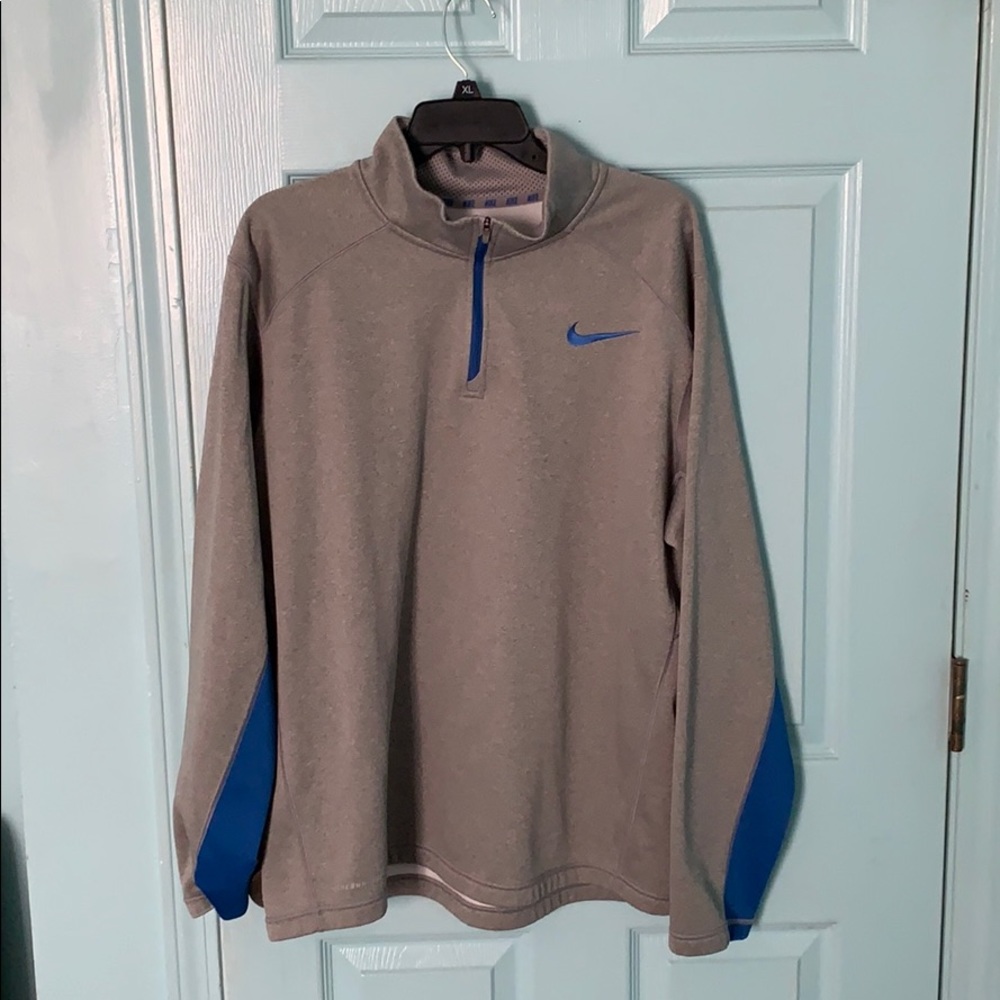 Men’s Nike ‘ThermaFit” pullover